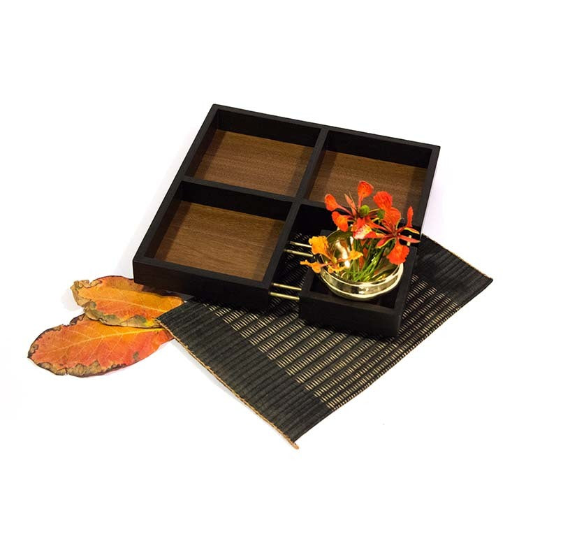 Peetal ka piyala- Chip n Dip Platter