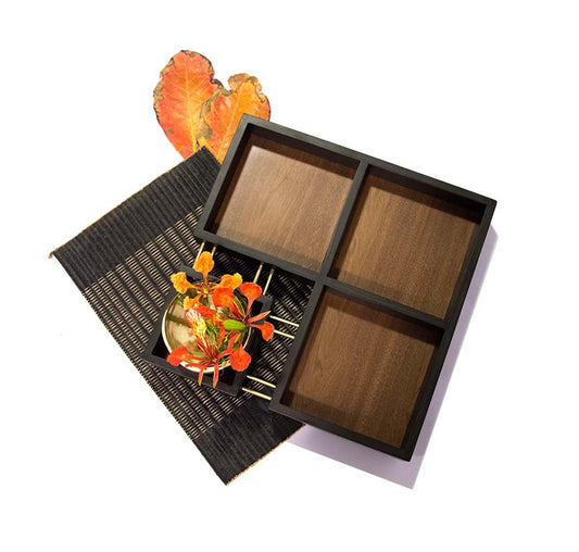 Peetal ka piyala- Chip n Dip Platter